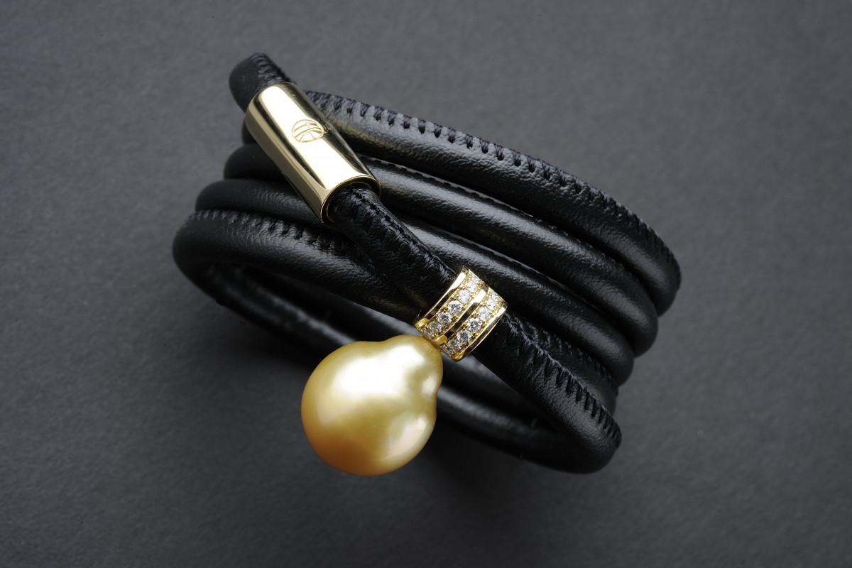 Bracelet cuir or perle diamants